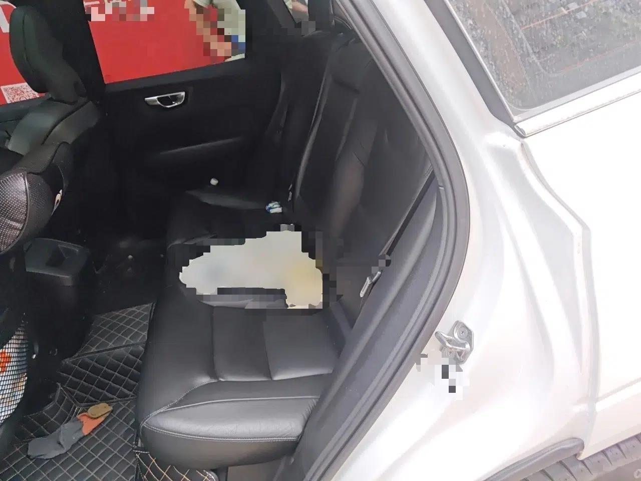 Volvo XC60 2021 T5 4x4 Smart Luxury Edition — миниатюра 17