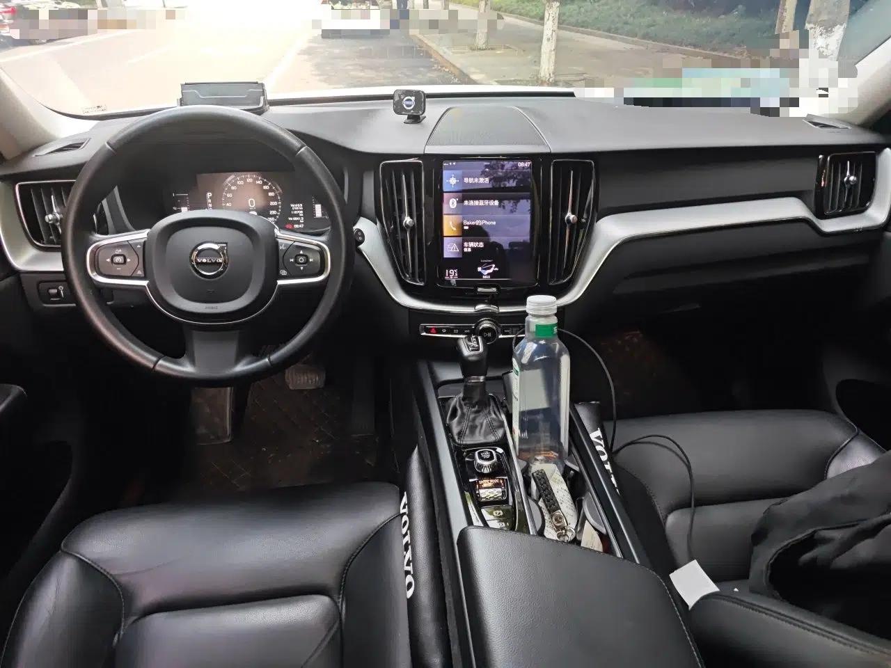 Volvo XC60 2021 T5 4x4 Smart Luxury Edition — миниатюра 9