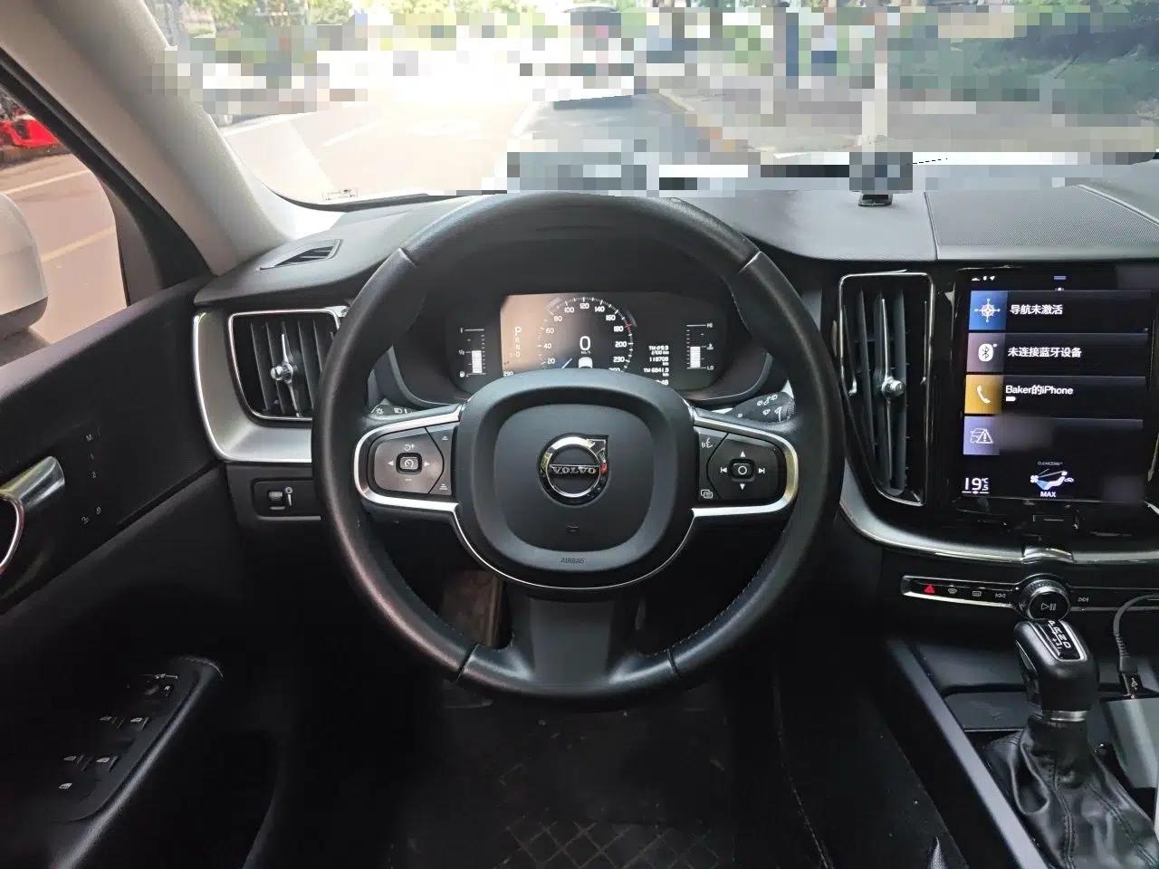 Volvo XC60 2021 T5 4x4 Smart Luxury Edition — миниатюра 10