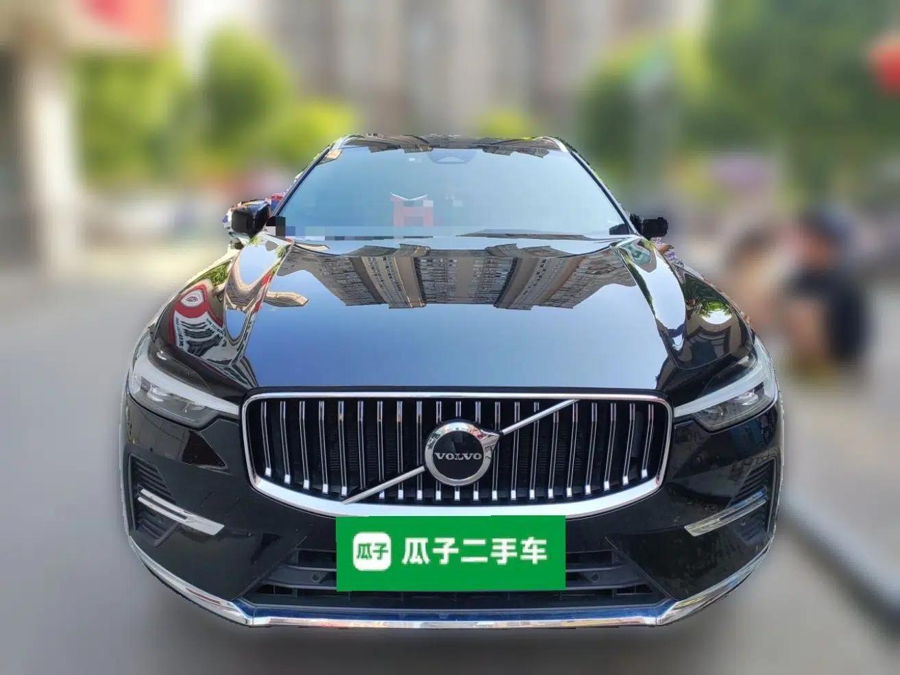 Volvo XC60 2022 B5 4x4 Zhiyi Luxury Edition — миниатюра 2