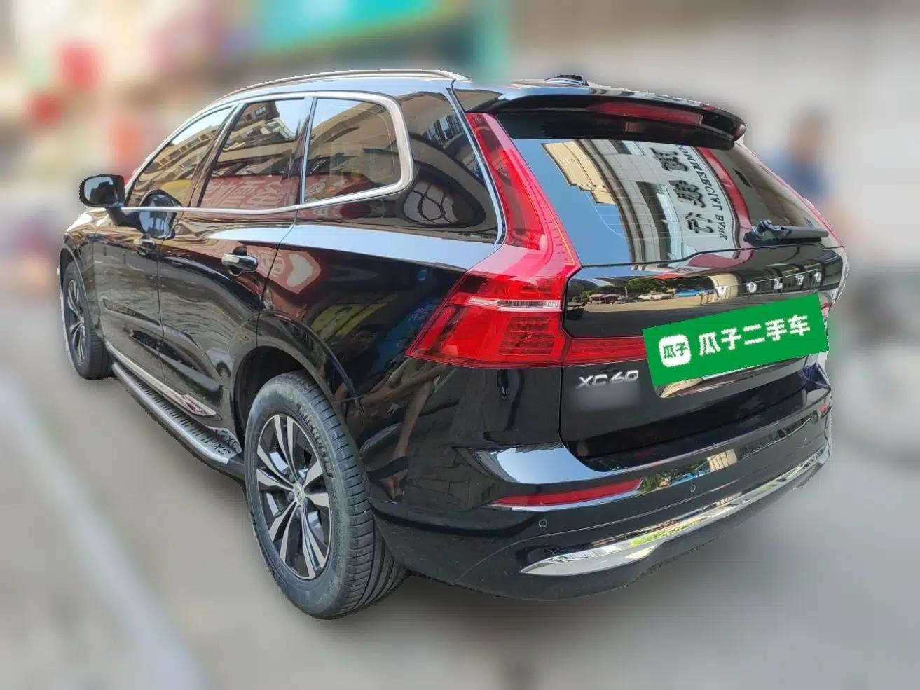Volvo XC60 2022 B5 4x4 Zhiyi Luxury Edition — миниатюра 4