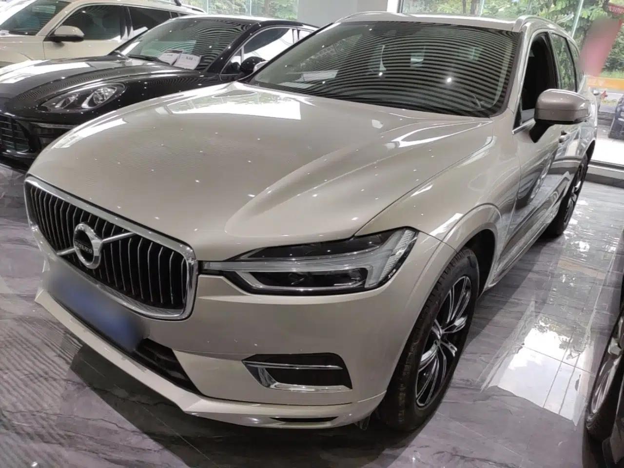 Volvo XC60 2020 T5 4x4 Smart Luxury Edition — миниатюра 1