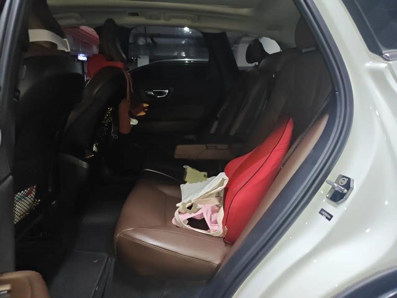 Volvo XC60 2019 T5 4x4 Smart Edition China V Standard — миниатюра 17