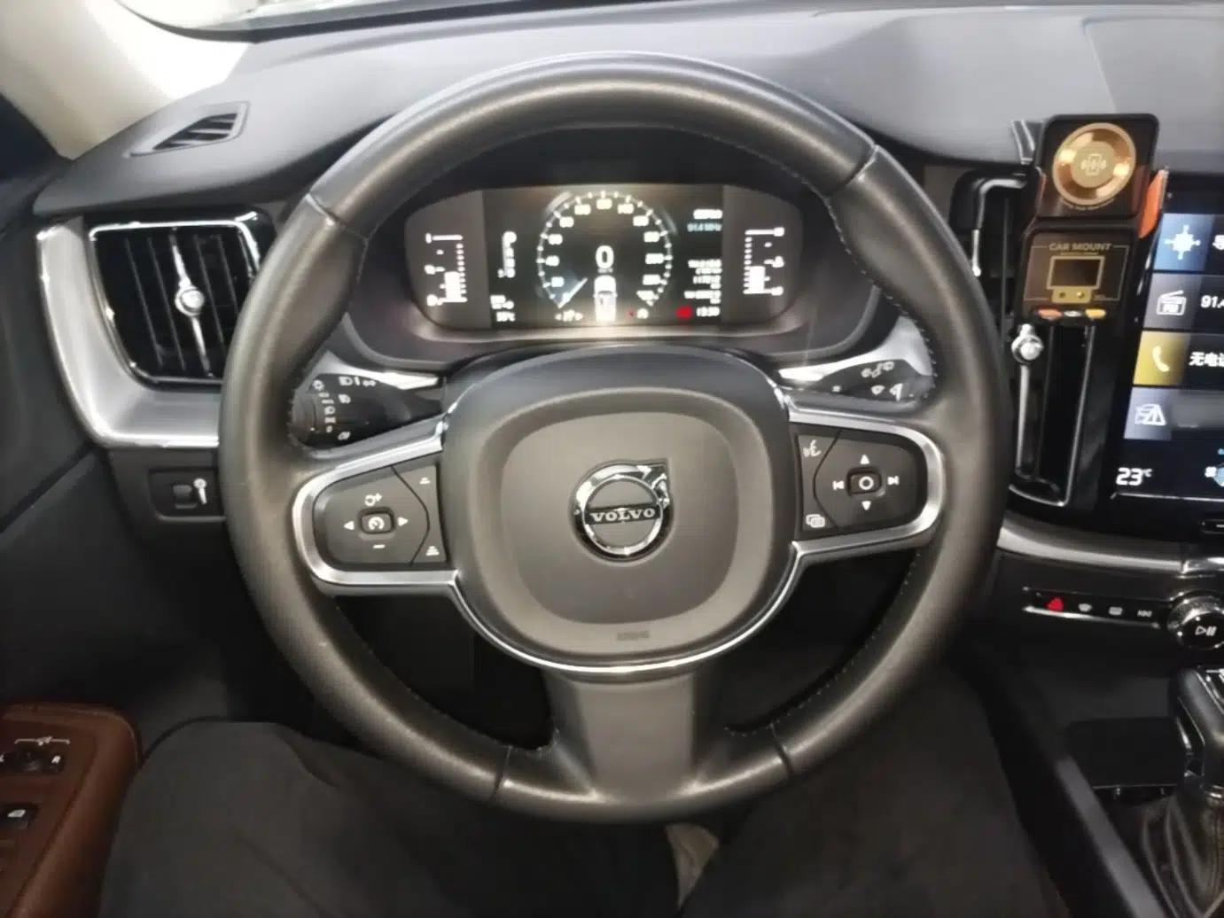 Volvo XC60 2019 T5 4x4 Smart Edition China VI Standard — миниатюра 13