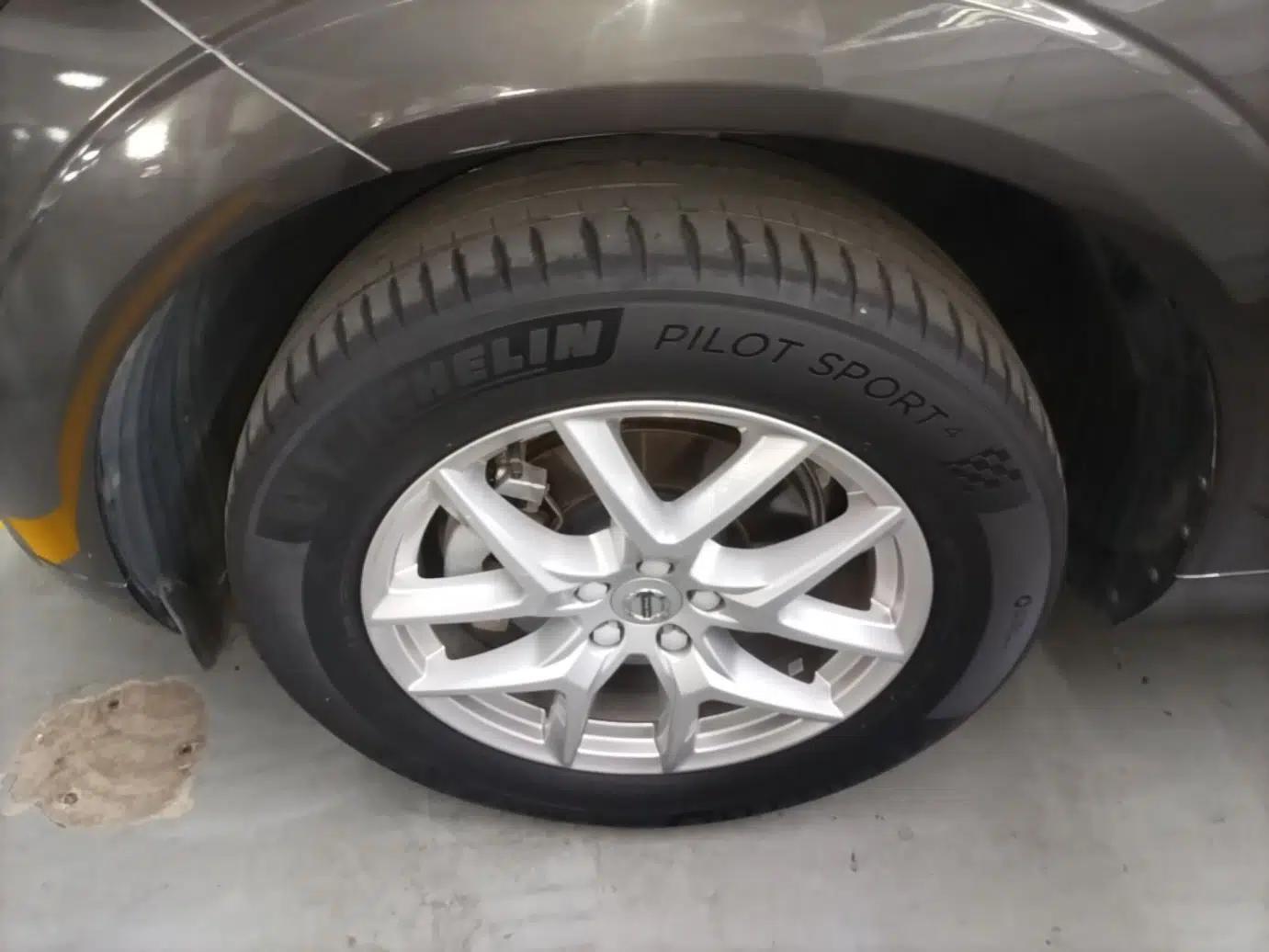 Volvo XC60 2019 T5 4x4 Smart Edition China VI Standard — миниатюра 10