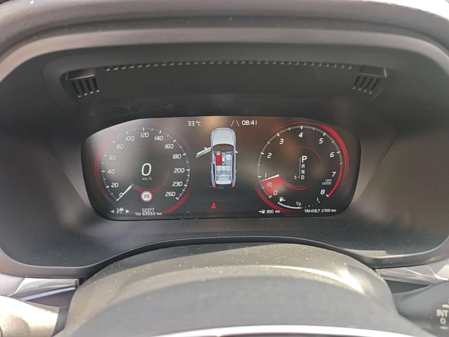 Volvo XC60 2018 T5 4x4 Smart Edition — миниатюра 14