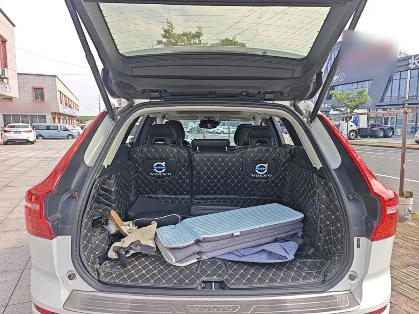 Volvo XC60 2018 T5 4x4 Smart Edition — миниатюра 22