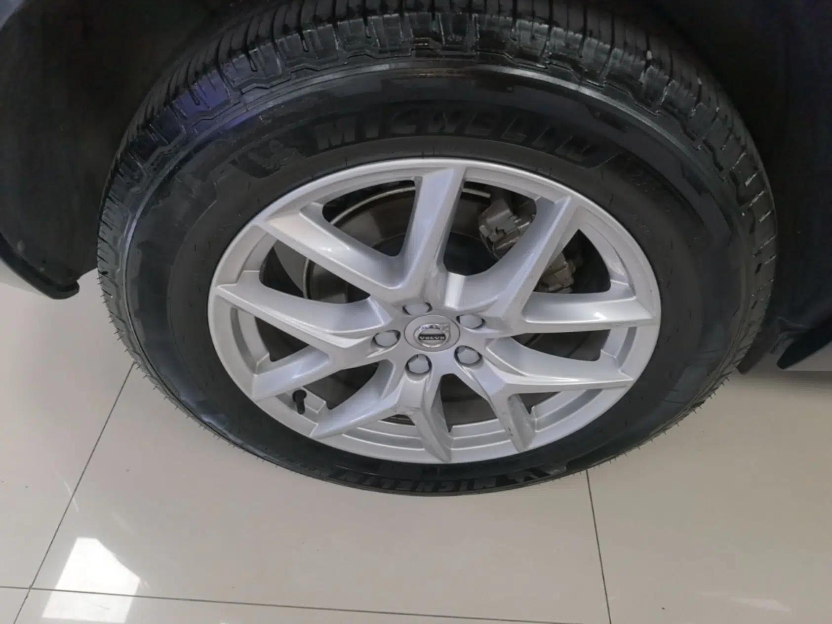 Volvo XC60 2019 T5 4x4 Smart Edition China VI Standard — миниатюра 11