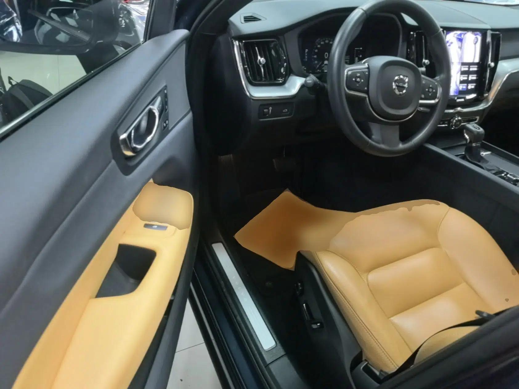 Volvo XC60 2019 T5 4x4 Smart Edition China VI Standard — миниатюра 18