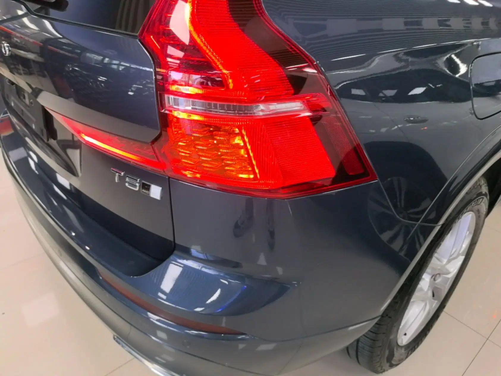 Volvo XC60 2019 T5 4x4 Smart Edition China VI Standard — миниатюра 9