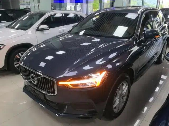 Volvo XC60 2019 T5 4x4 Smart Edition China VI Standard