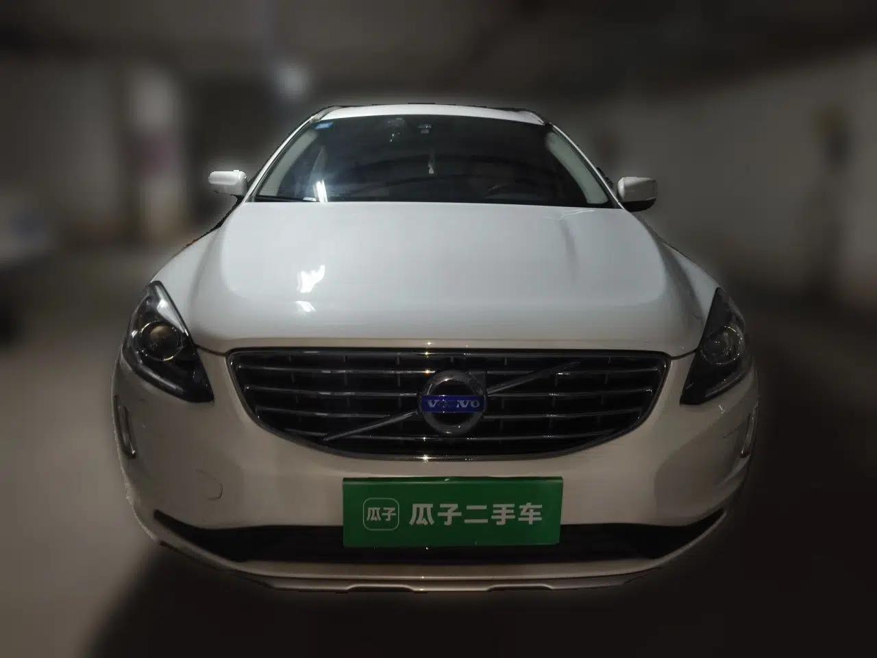 Volvo XC60 2017 T5 Smart Upgrade Edition — миниатюра 2