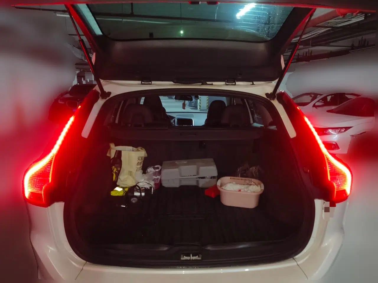 Volvo XC60 2017 T5 Smart Upgrade Edition — миниатюра 19