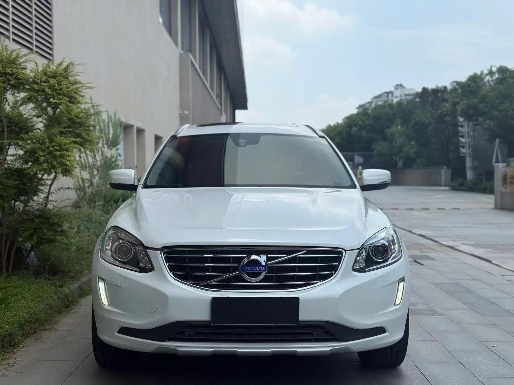 Volvo XC60 2017 T5 AWD Smart Upgrade Model — миниатюра 12