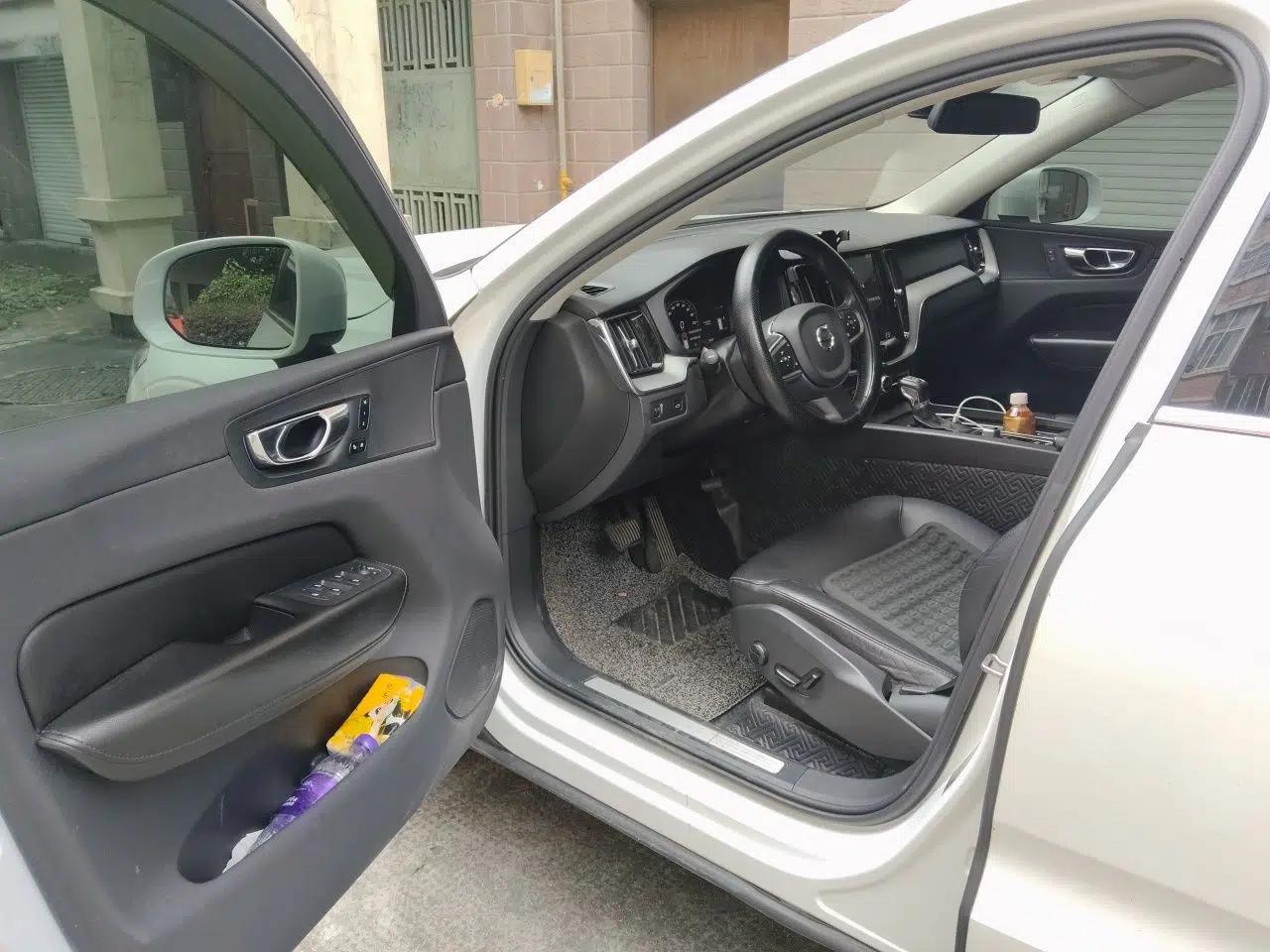 Volvo XC60 2021 T5 4x4 Smart Luxury Edition — миниатюра 16