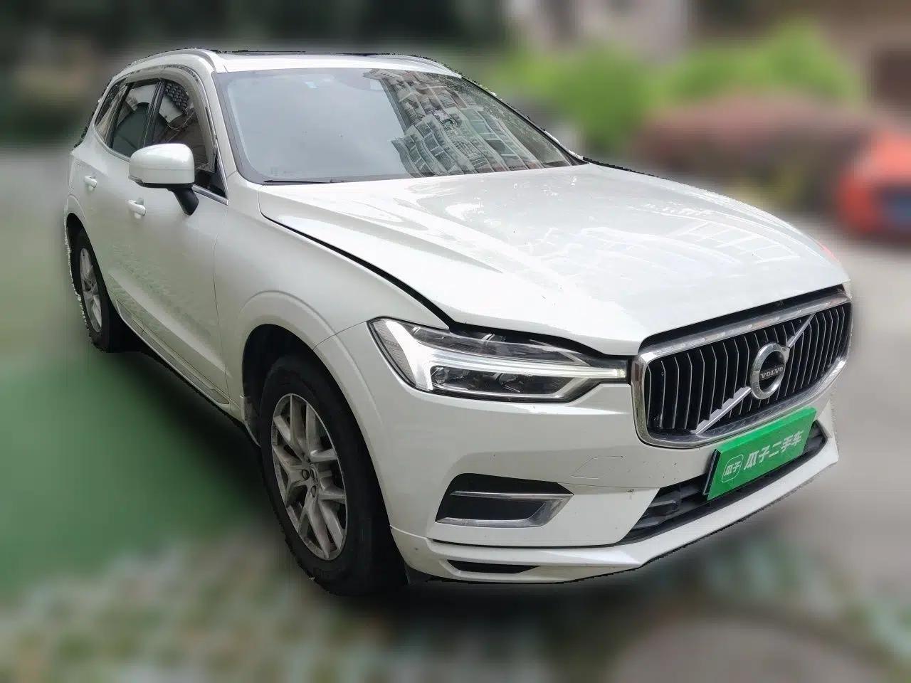 Volvo XC60 2021 T5 4x4 Smart Luxury Edition — миниатюра 3