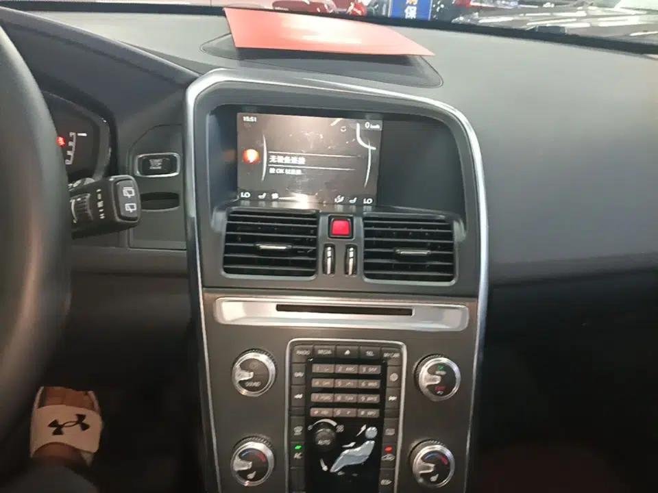 Volvo XC60 2016 T5 Smart Version — миниатюра 20