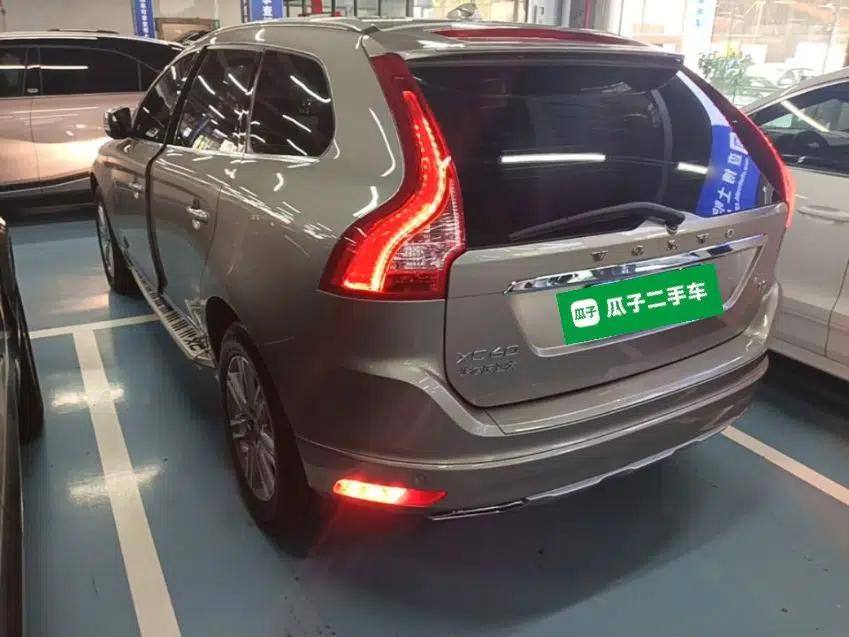 Volvo XC60 2016 T5 Smart Version — миниатюра 4