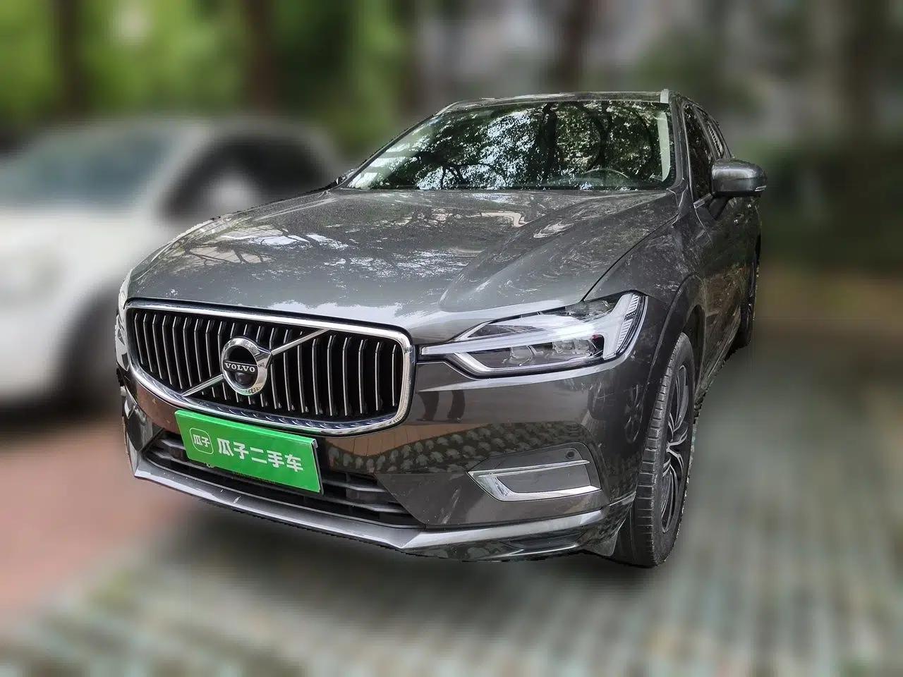 Volvo XC60 2020 T5 4x4 Smart Luxury Edition — миниатюра 1
