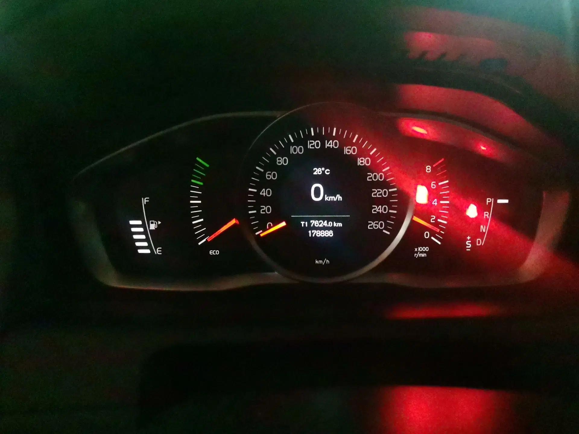 Volvo XC60 2017 T5 Smart Upgrade Edition — миниатюра 11