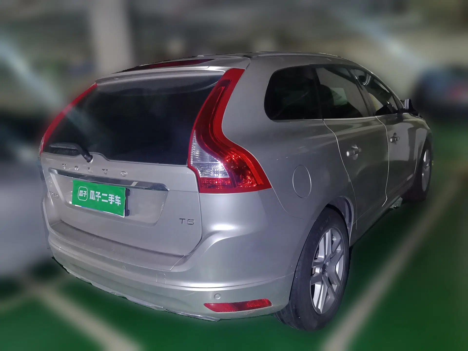 Volvo XC60 2017 T5 Smart Upgrade Edition — миниатюра 6