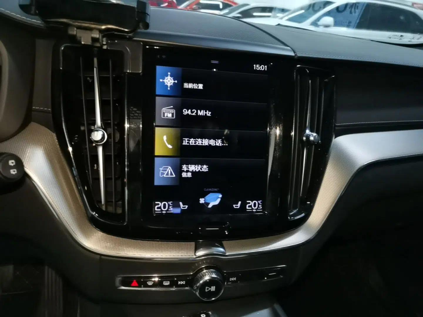 Volvo XC60 2021 T5 4x4 Smart Luxury Edition — миниатюра 15