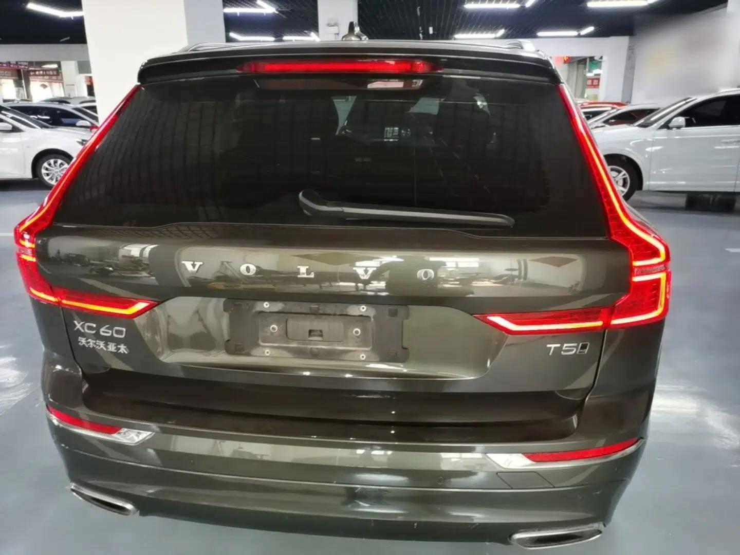 Volvo XC60 2021 T5 4x4 Smart Luxury Edition — миниатюра 5