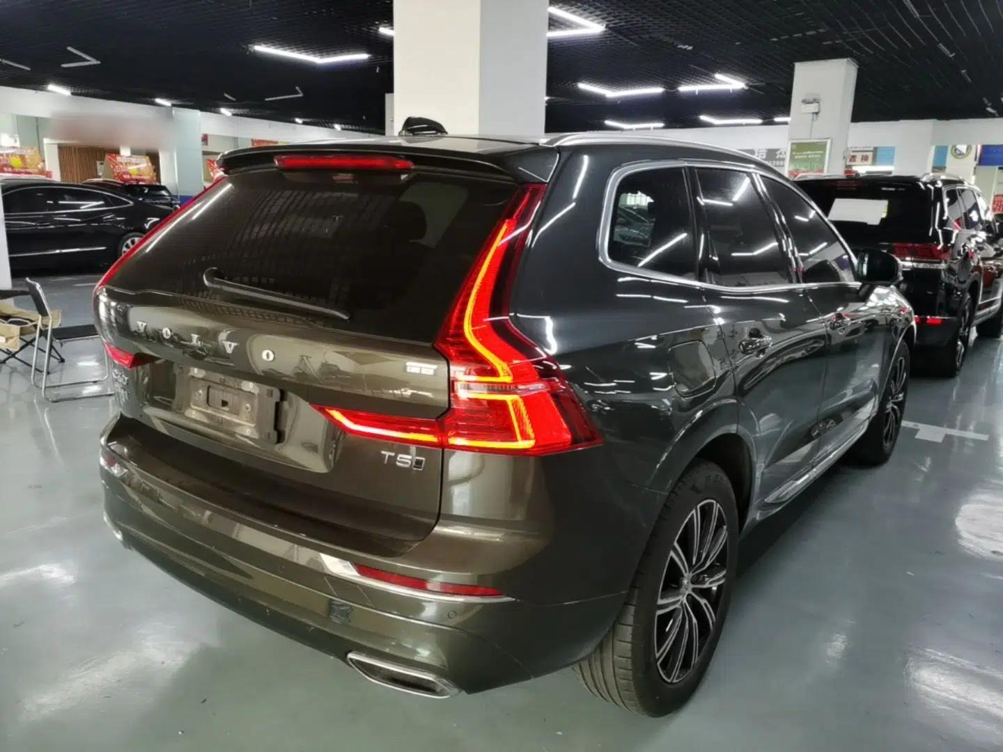 Volvo XC60 2021 T5 4x4 Smart Luxury Edition — миниатюра 6