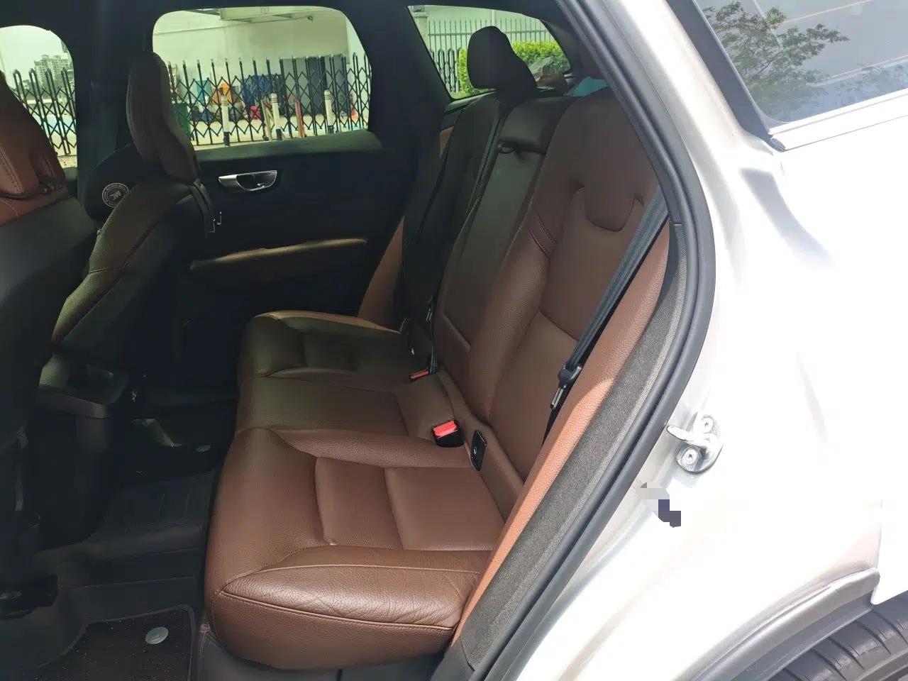 Volvo XC60 2024 B5 4x4 Smart Luxury Edition — миниатюра 20
