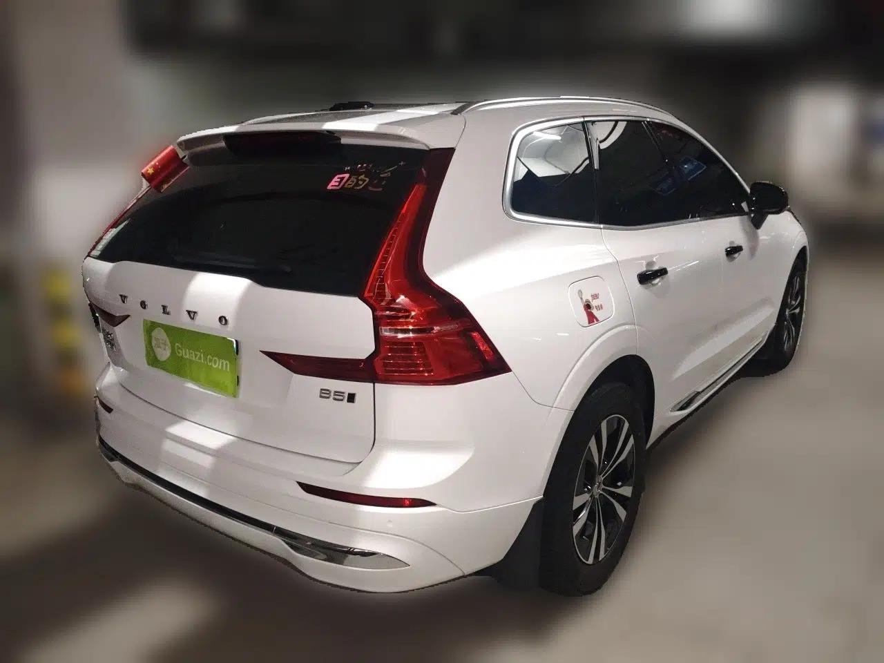 Volvo XC60 2024 B5 4x4 Smart Luxury Edition — миниатюра 6