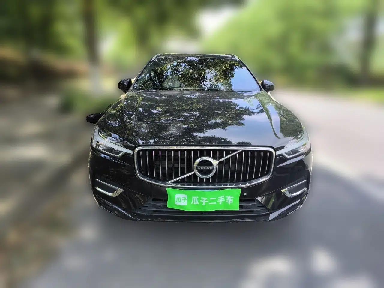 Volvo XC60 2021 T5 4x4 Smart Luxury Edition — миниатюра 2