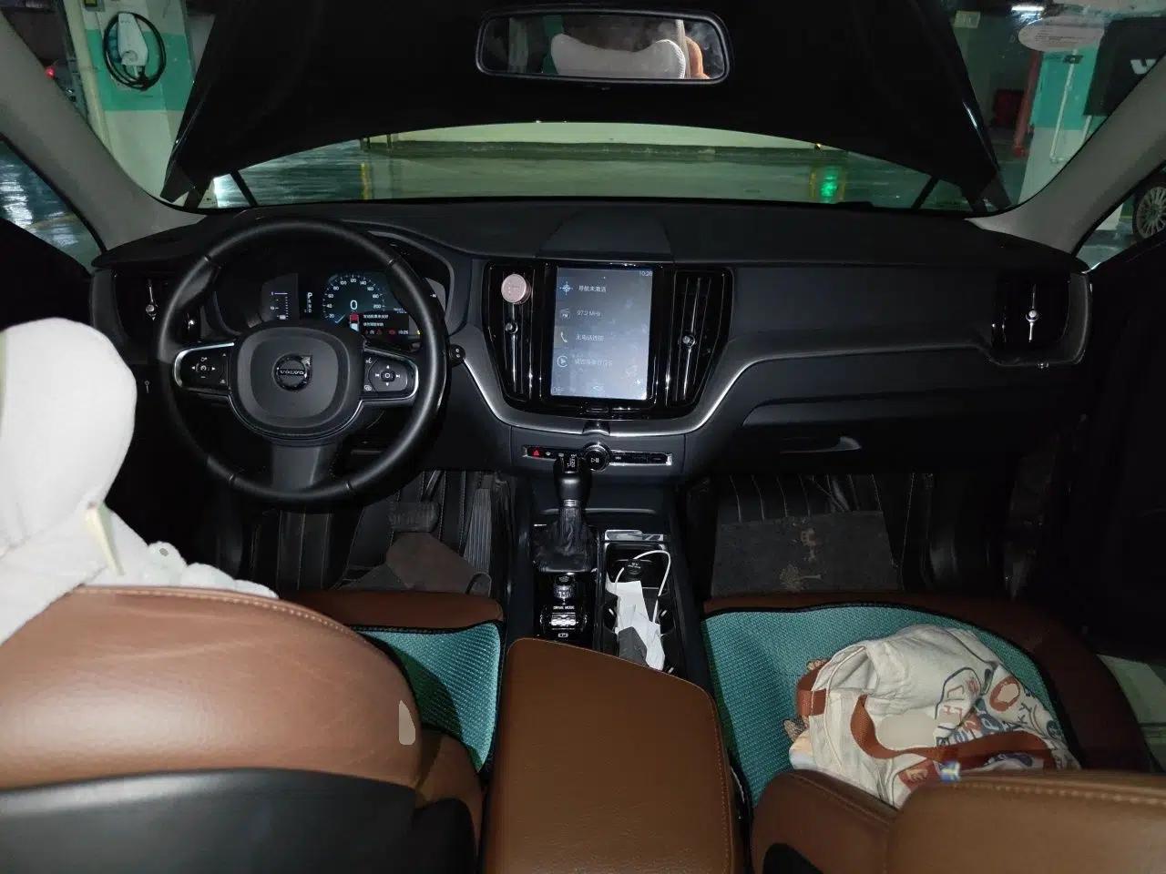 Volvo XC60 2019 T5 4x4 Smart Edition China VI Standard — миниатюра 9