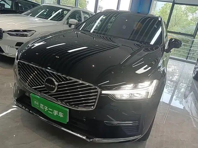 Volvo XC60 2026 B5 4x4 Smart Luxury Edition