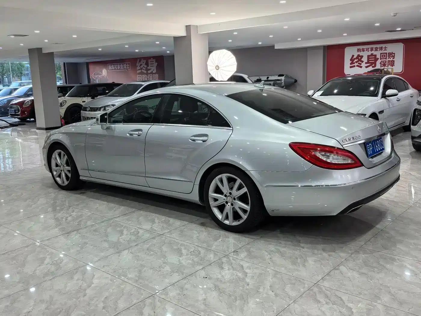 2012 Mercedes-Benz CLS 300 CGI — миниатюра 5
