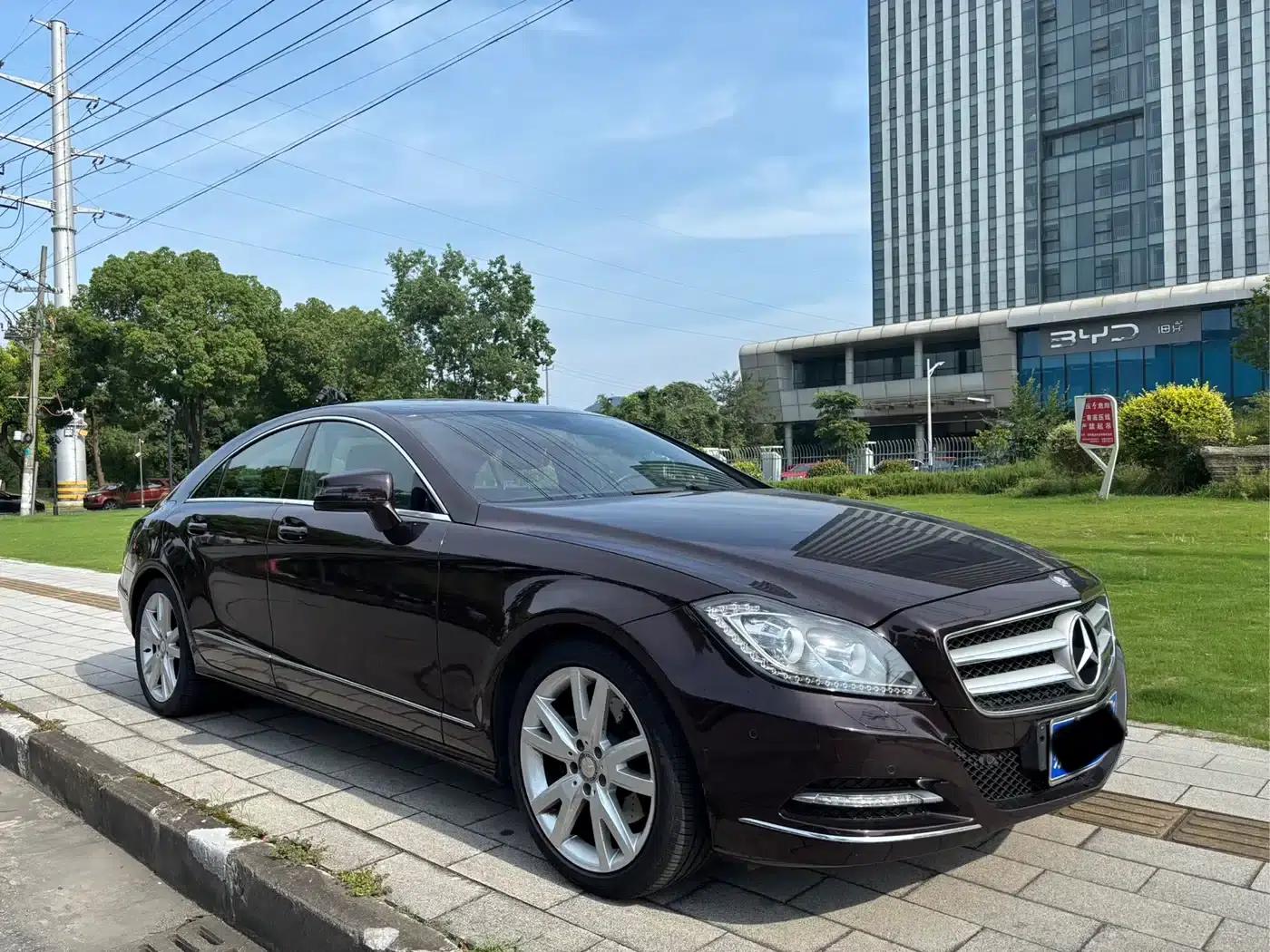 2012 Mercedes-Benz CLS 300 CGI — миниатюра 2