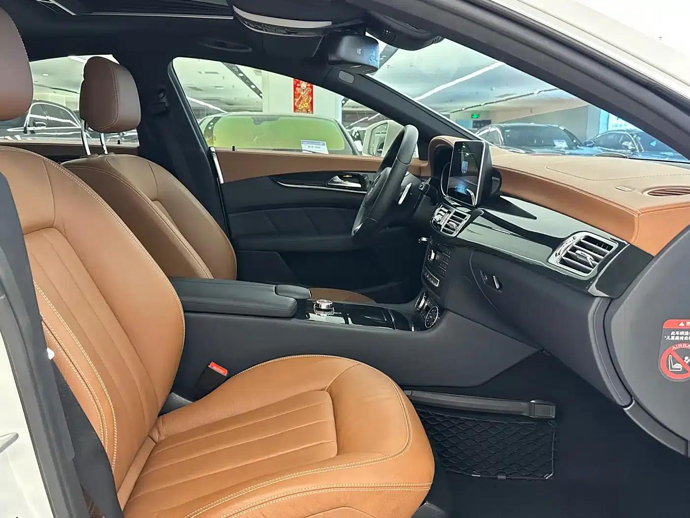 2015 Mercedes-Benz CLS 320 — миниатюра 11