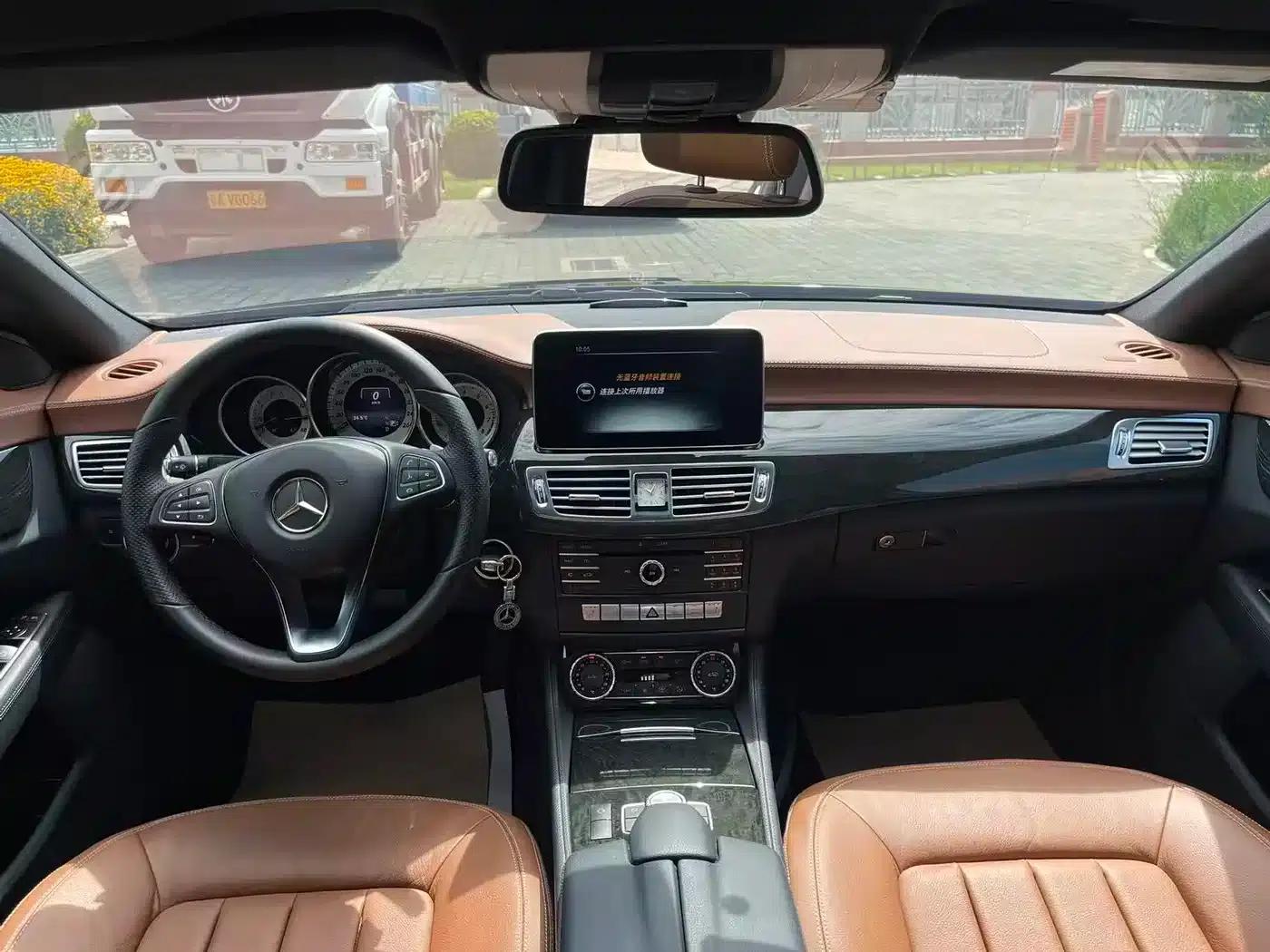 2015 Mercedes-Benz CLS 260 — миниатюра 16