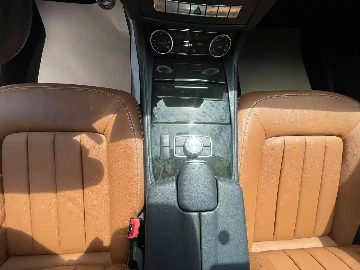 2015 Mercedes-Benz CLS 260 — миниатюра 19