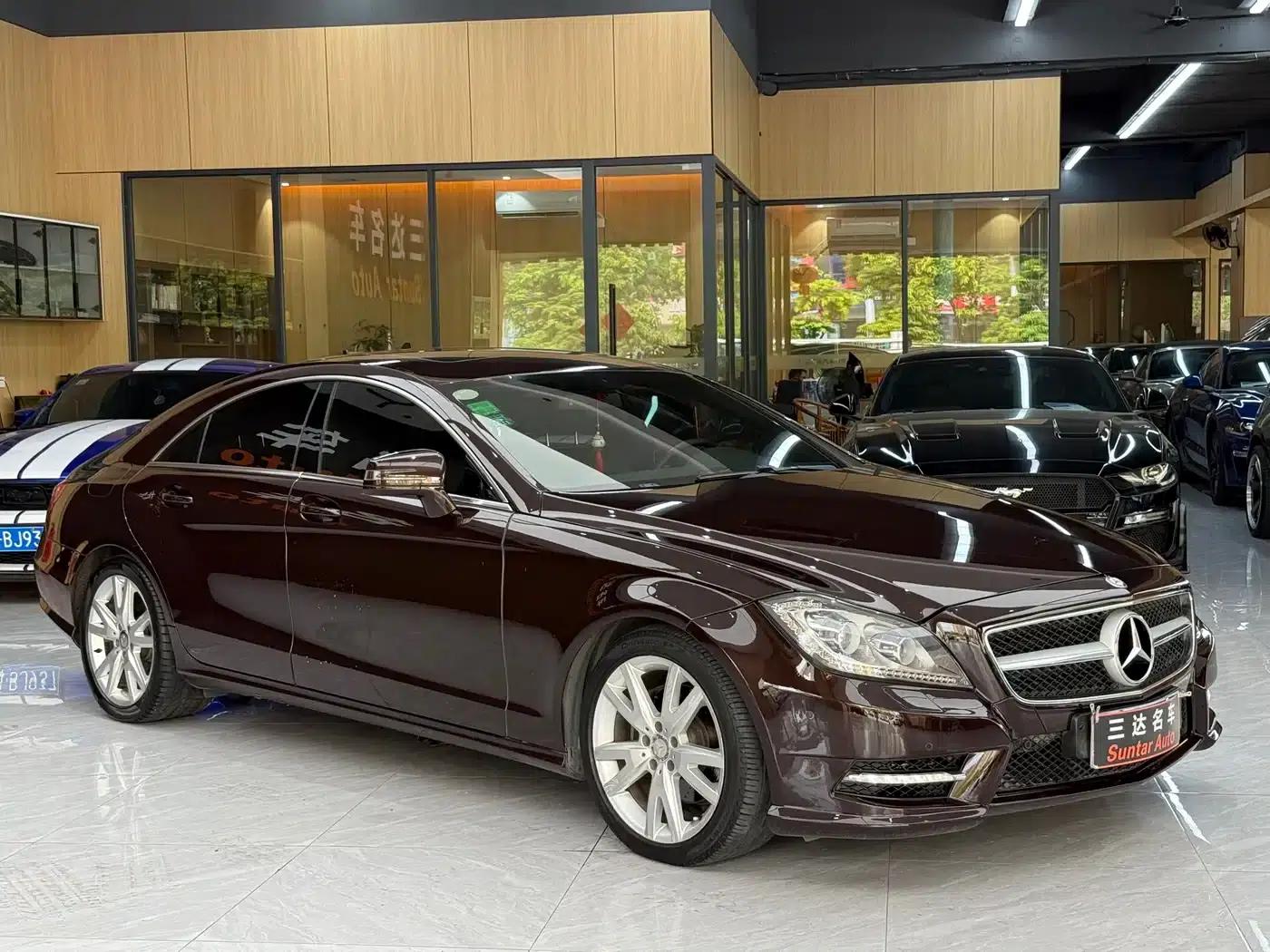 2012 Mercedes-Benz CLS 300 CGI — миниатюра 3