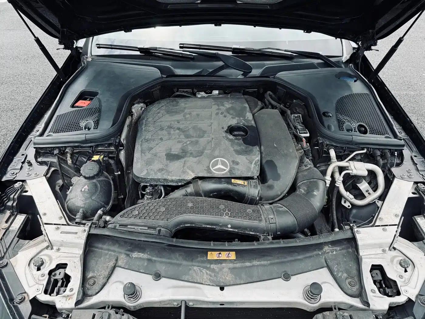 Mercedes-Benz CLS 2018 CLS 300 Luxury — миниатюра 15