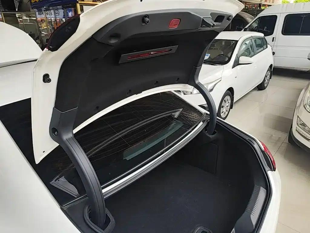 Mercedes-Benz CLS 2020 CLS 300 Dynamic — миниатюра 19