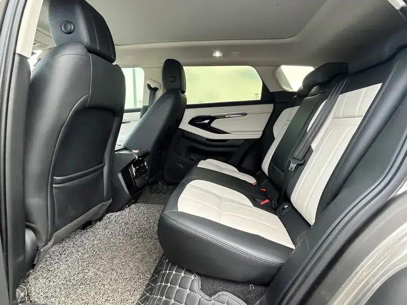 Range Rover Evoque 2021 Model: Evoque L 249PS R-Dynamic HSE Luxury Edition — миниатюра 14