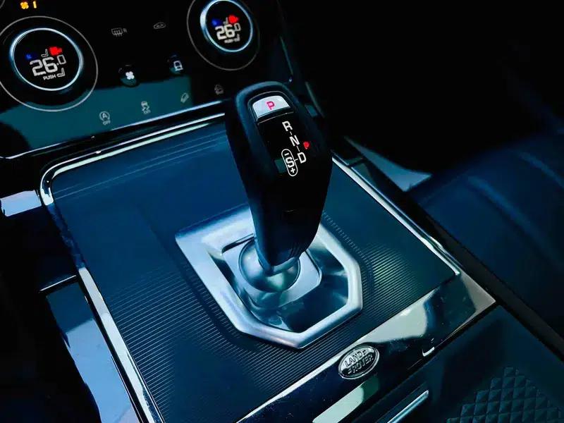 Range Rover Evoque 2021 249PS R-DYNAMIC S Obsidian Black Sport Edition — миниатюра 11