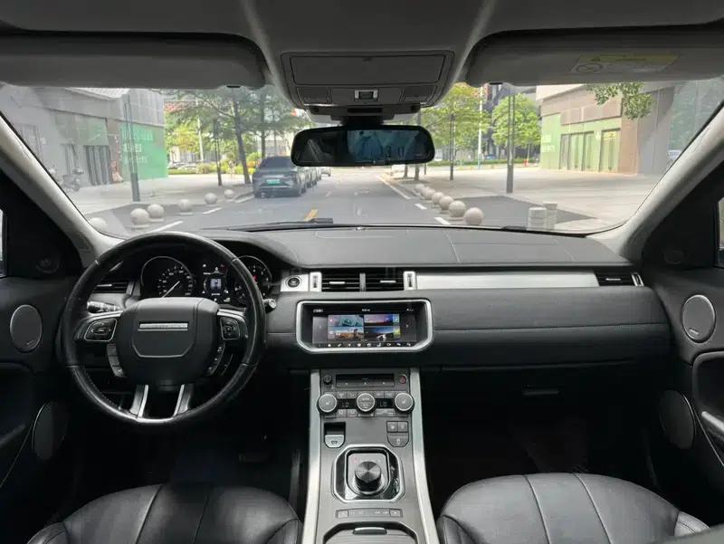 Range Rover Evoque 2018 240PS SE Smart Edition — миниатюра 13