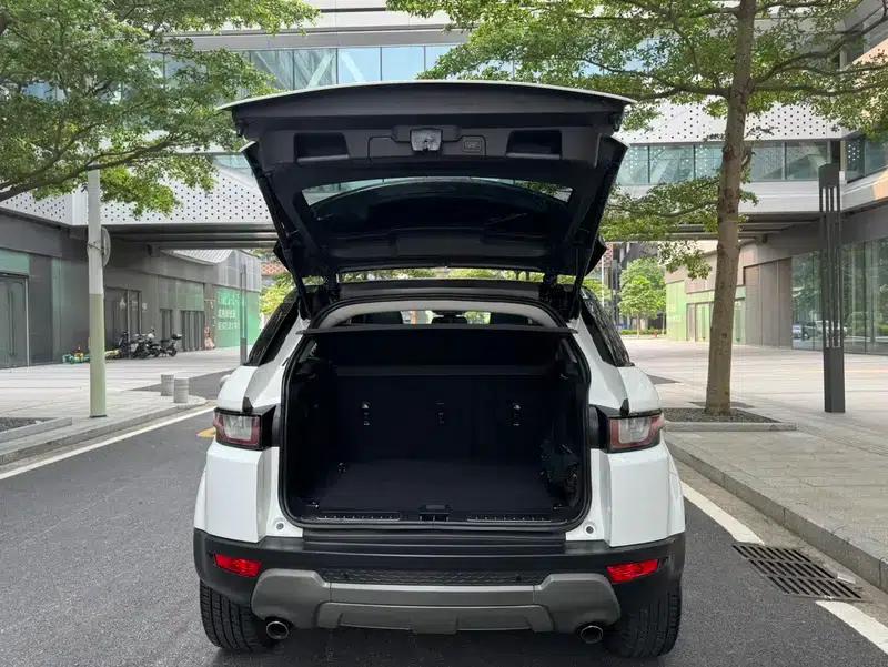 Range Rover Evoque 2018 240PS SE Smart Edition — миниатюра 22