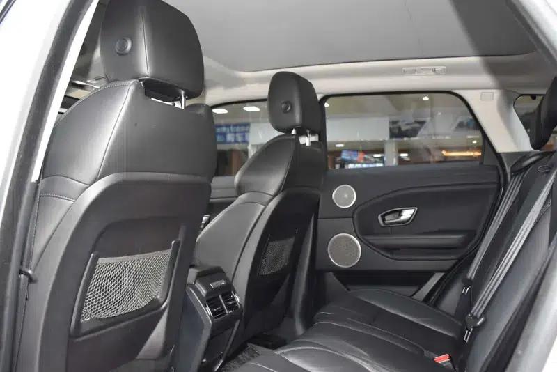 Range Rover Evoque 2017 2.0T SE Smart Edition — миниатюра 18