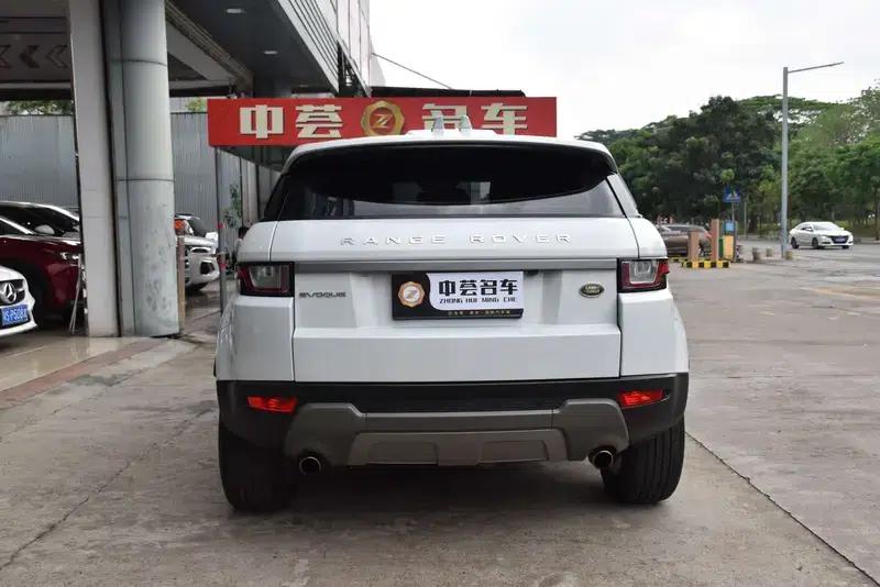 Range Rover Evoque 2017 2.0T SE Smart Edition — миниатюра 6