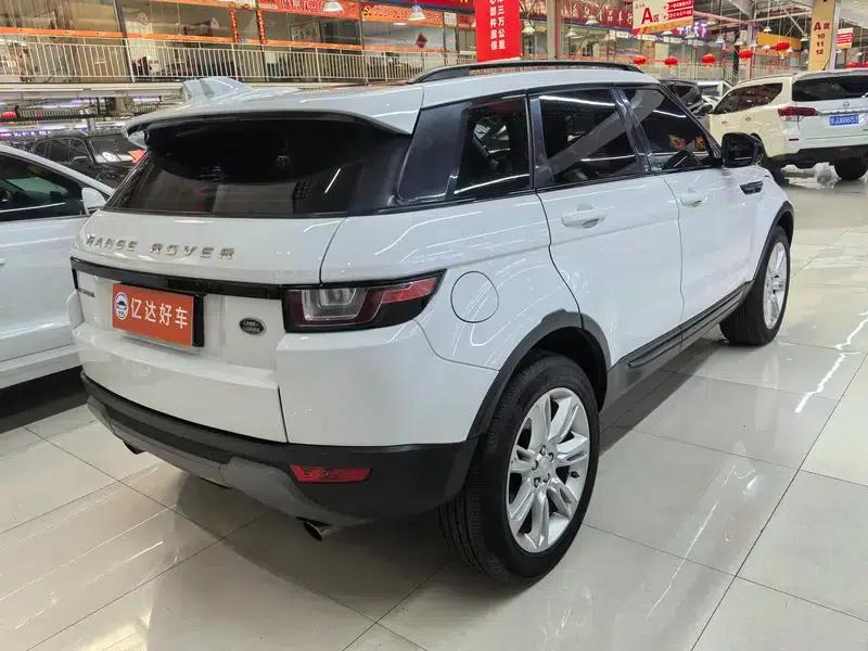 Range Rover Evoque 2017 2.0T SE PLUS Smart Edition — миниатюра 5