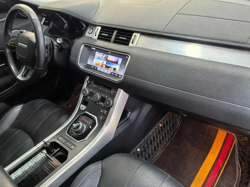 Range Rover Evoque 2017 2.0T SE PLUS Smart Edition — миниатюра 6