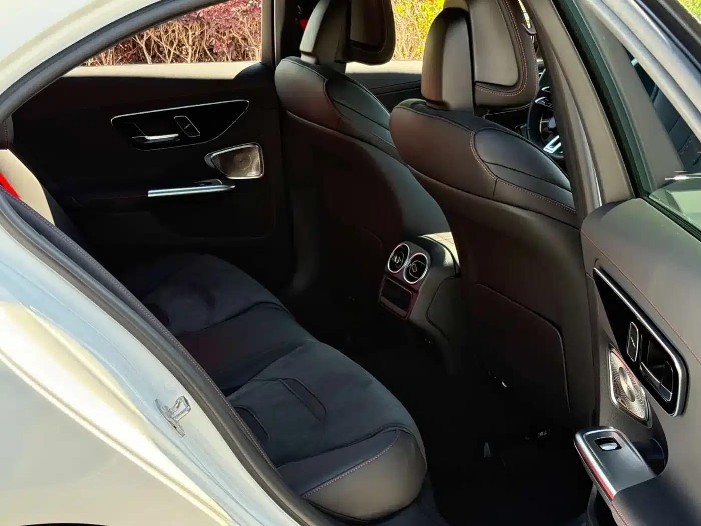 2024 Mercedes-Benz C-Class AMG 43 4MATIC — миниатюра 18